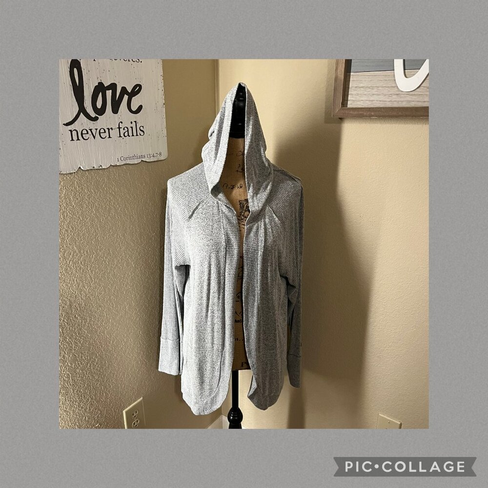 Maurices Gray hooded cardigan